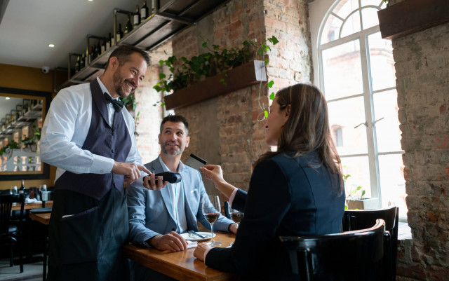 10 Keys to Superior Customer Service in Hospitality banner