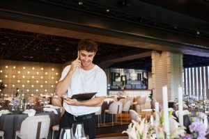 event manager working at an event