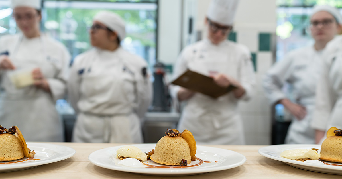 Engaging the Senses To Learn Professional Culinary Skills Online