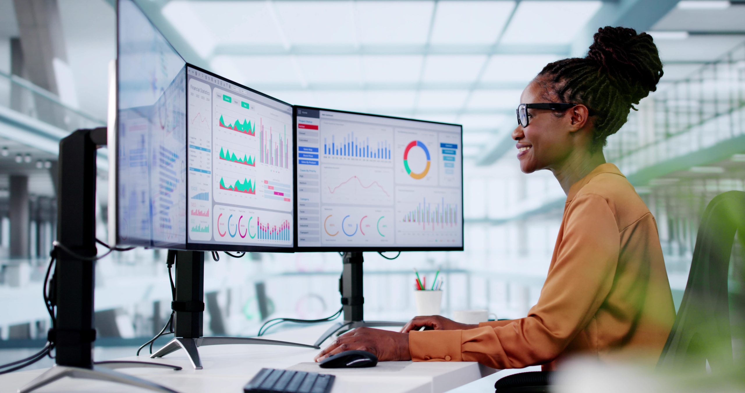 15 Careers You Can Pursue With a Data Analytics Degree
