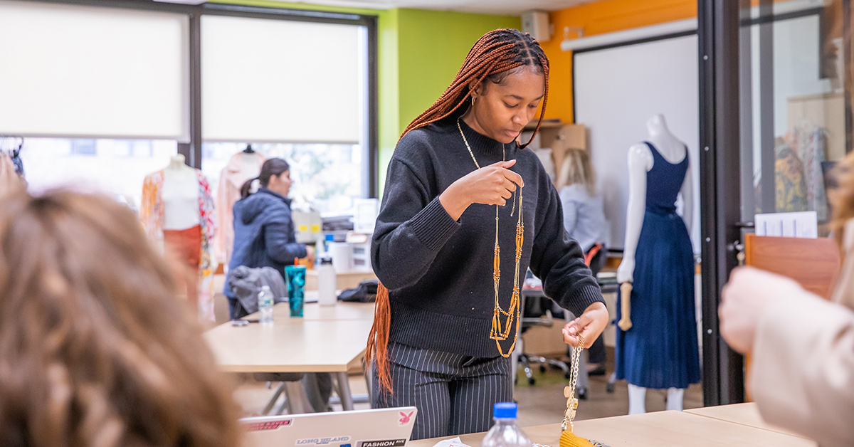 Program Overview: BS Fashion Merchandising & Retailing