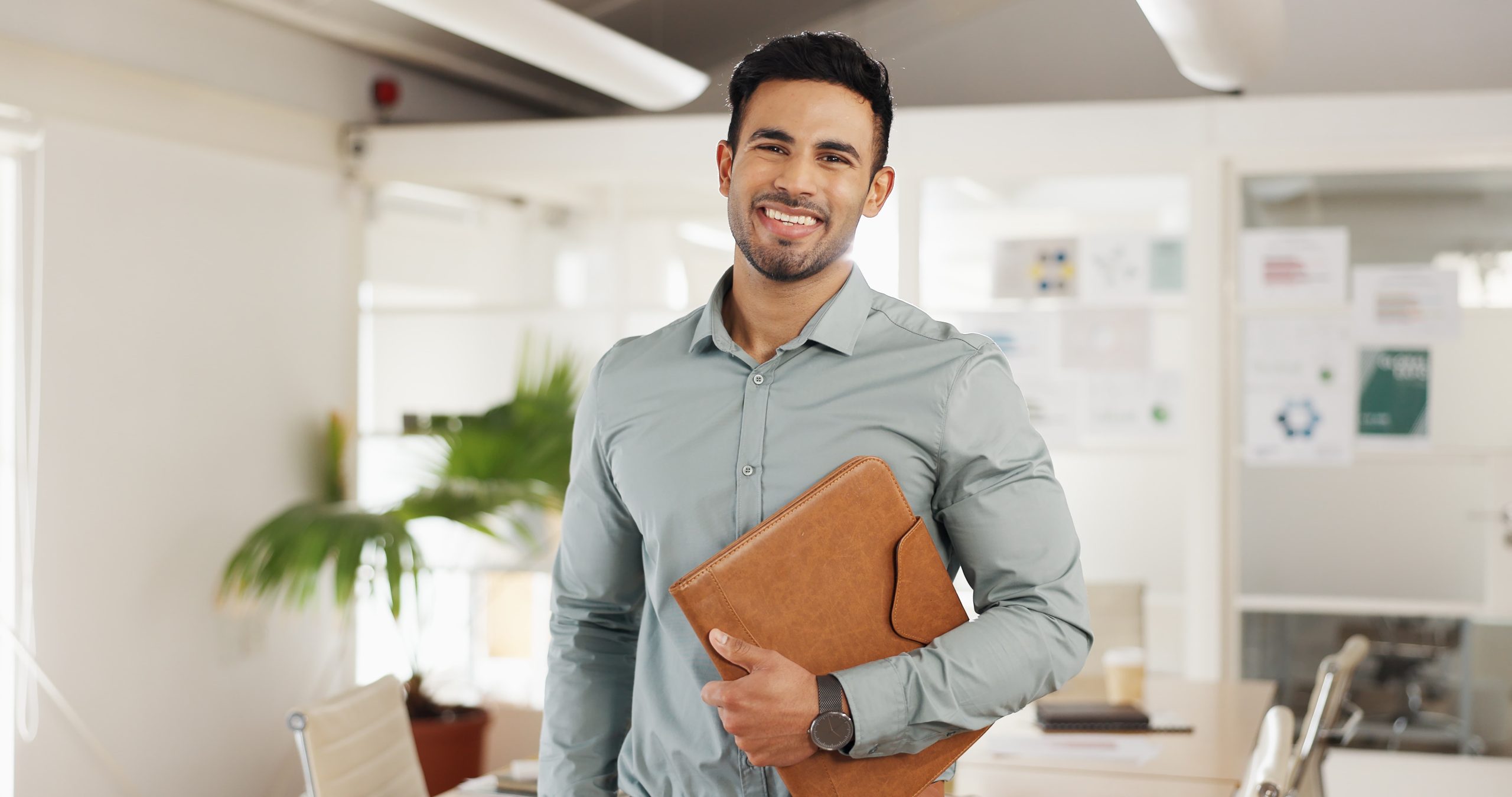 What Can You Do With a Business Studies Degree? banner