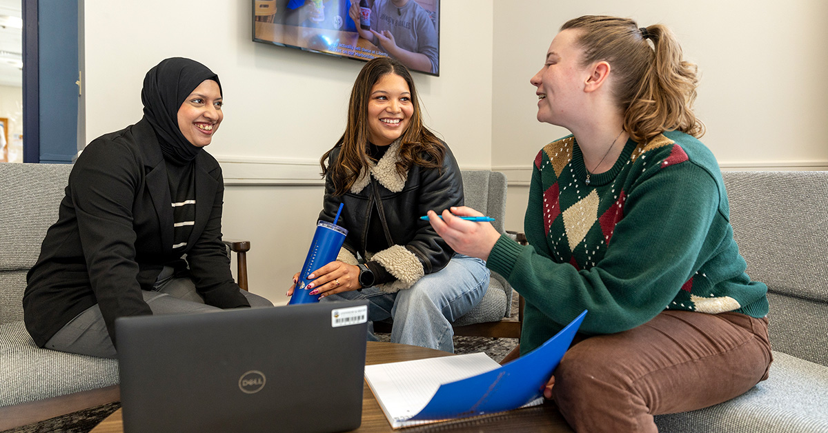 Supporting Success With Student Services At JWU Online banner